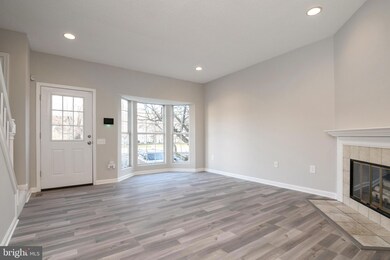 7213 Parsons Ct, Alexandria, VA 22306 - photo 3