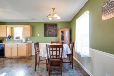 Spacious eat-in kitchen