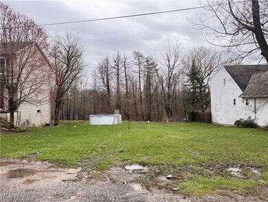 12940 Fruitside Rd, Garfield Heights, OH 44125 - photo 5