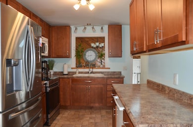 75 Lewiston Rd, West Gardiner, ME 04345 - photo 3