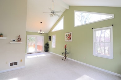 26 Hillando Dr, Shrewsbury, MA 01545 - photo 2