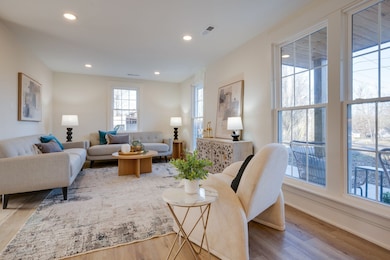 994 Jordan Cir, White Bluff, TN 37187 - photo 6