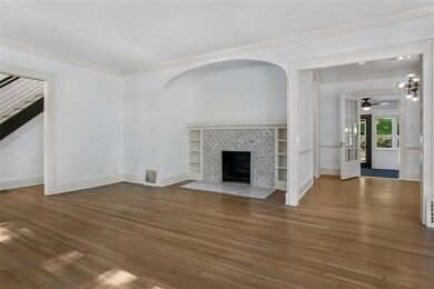 308 Forest Dr SE, Cedar Rapids, IA 52403 - photo 5