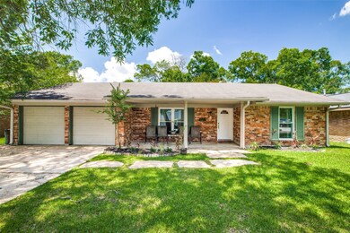 13935 Bretagne Dr, Houston, TX 77015 - photo 3