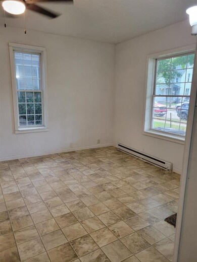 810 Tipton St, Elkhart, IN 46516 - photo 5