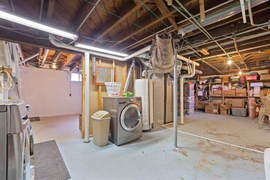 281 24th Ave SW, Cedar Rapids, IA 52404 - photo 7