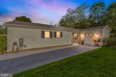 297 Pebble Beach Dr, Hamilton, NJ 08330 - photo 4