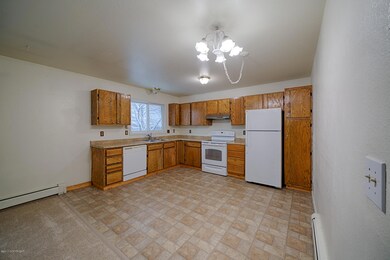 Apt. 4 Kitchen Overview