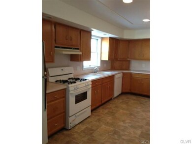 349 E Main St, Bath, PA 18014 - photo 3