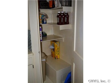 Kitchen Pantry