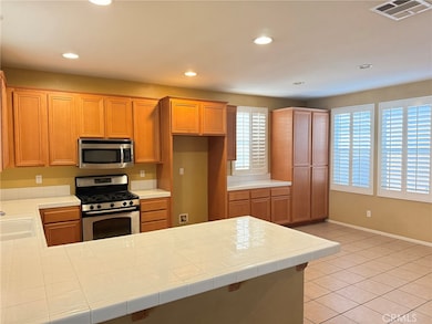 8090 Cornwall Ct unit 13, Rancho Cucamonga, CA 91739 - photo 7