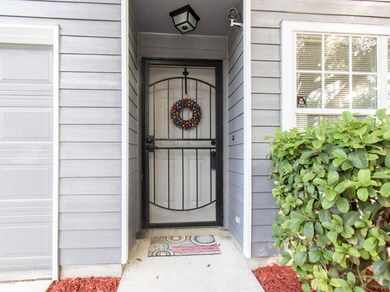 5629 Ellis Trace Dr, Jacksonville, FL 32205 - photo 4