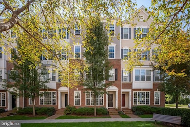 22926 Spicebush Dr unit 1632, Clarksburg, MD 20871 - photo 2