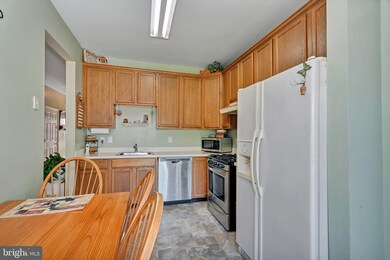 9 Glen Forest Rd, Mount Laurel, NJ 08054 - photo 5