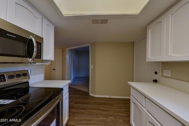 3119 W Cochise Dr Unit 106-print-004-004
