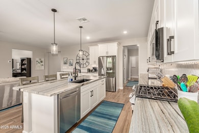 16863 W Maya Way, Surprise, AZ 85387 - photo 4