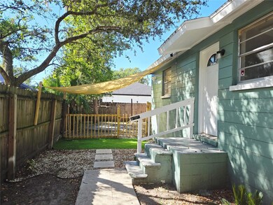 8204 N 13th St, Tampa, FL 33604 - photo 3