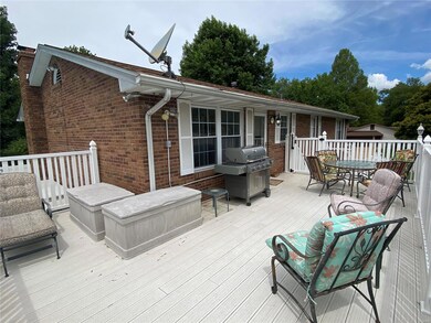 Upper deck with outdoor grilling
