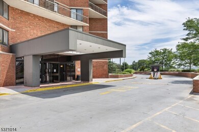 Harmon Cove Tower unit 401, Secaucus, NJ 07094 - photo 2