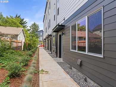 11 NE 55th Ave, Portland, OR 97213 - photo 2