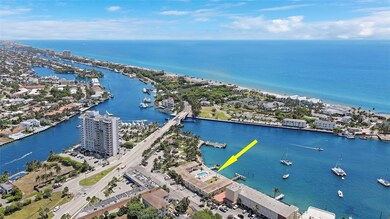 Endless changing Wahoo Bay and ocean views.