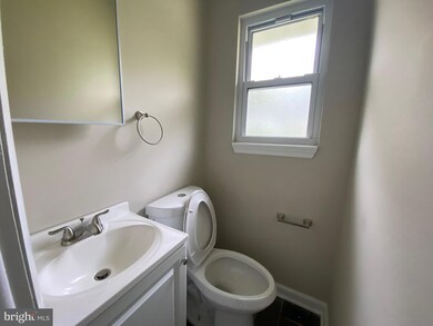 1115 Arbutus Ave, Williamstown, NJ 08094 - photo 7