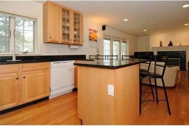 140 Wiswall Rd, Newton, MA 02459 - photo 7