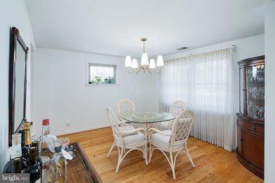 1008 Chesterfield Rd, Haddonfield, NJ 08033 - photo 6