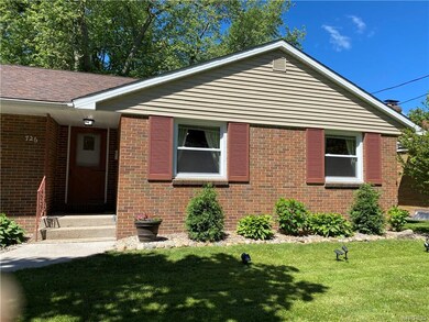 726 Barrally St, North Tonawanda, NY 14120 - photo 3
