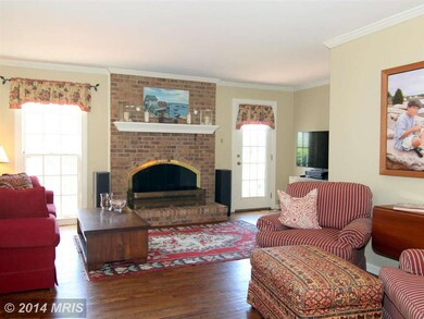 1010 Riva Ridge Dr, Great Falls, VA 22066 - photo 5