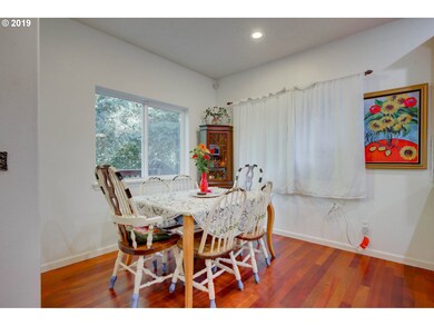 Kitchen/Nook