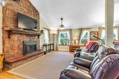 1512 Chestnut St, Canon City, CO 81212 - photo 6