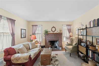 14 Concord Ave, Cranston, RI 02910 - photo 3