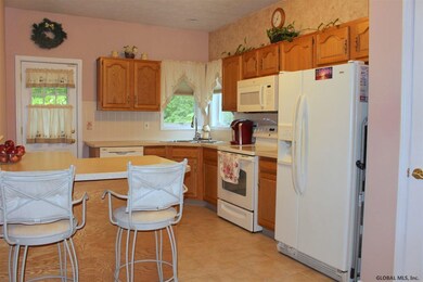 15 Lupine Dr, Ballston Spa, NY 12020 - photo 7