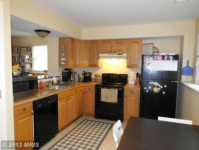 11432 Red Jade Ct unit 7-1, Upper Marlboro, MD 20774 - photo 4