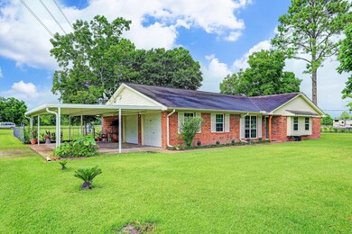 17102 Herridge Rd unit 827, Pearland, TX 77584 - photo 4