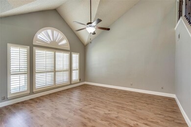 3104 Steve Dr, Hurst, TX 76054 - photo 4