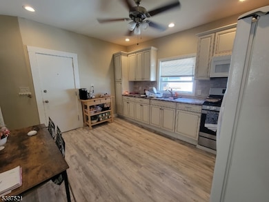 5 Madison Ave, Clifton, NJ 07011 - photo 7