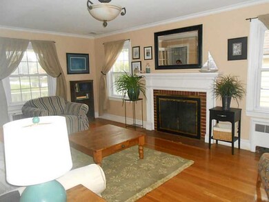 61 Ann Mary Brown Dr, Warwick, RI 02888 - photo 2