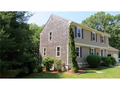 44 Kings Ridge Rd, Wakefield, RI 02879 - photo 2