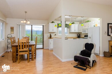 Kitchen/Dining