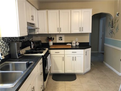 3327 Amherst Rd, Erie, PA 16506 - photo 3