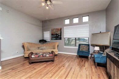 7650 Springhill St unit 401, Houston, TX 77021 - photo 6