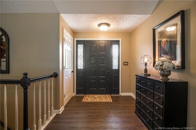 4706 Wolford Dr, Floyds Knobs, IN 47119 - photo 7