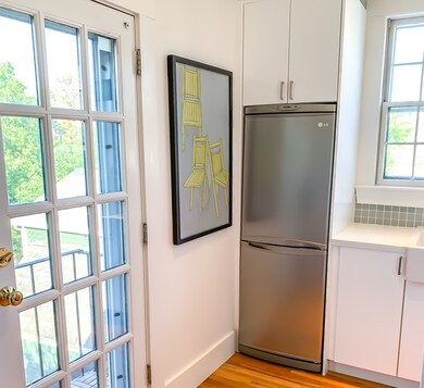 8 Franklin St unit 9, Marblehead, MA 01945 - photo 4