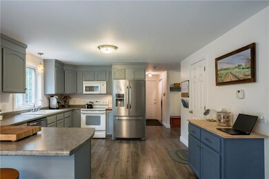 8 Easy St, Standish, ME 04084 - photo 5