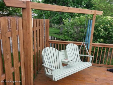 9000 Stockton Ct, Louisville, KY 40291 - photo 5