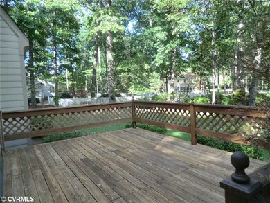 Pool - Large Back Deck.  Great for Entertaining.