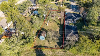 4801 Sanborn Dr, Houston, TX 77092 - photo 2