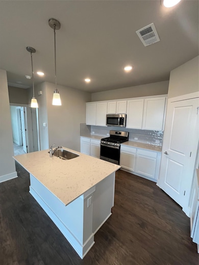 201 Pinnacle Ln unit 105, Niederwald, TX 78640 - photo 5